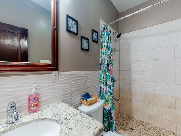 Ambergris Caye Home 1008100