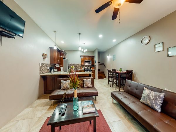 Ambergris Caye Home 1008101