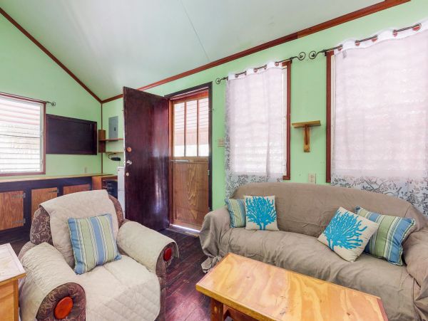 Ambergris Caye Home 1008103