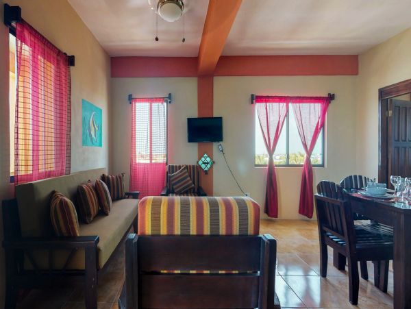 Ambergris Caye Home 1008104