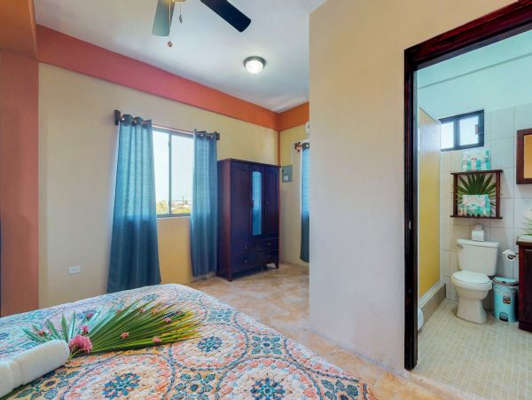 Ambergris Caye Home 1008104