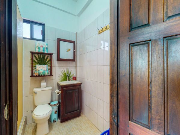 Ambergris Caye Home 1008104
