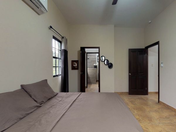 Ambergris Caye Home 1008105