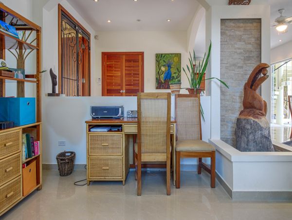 Ambergris Caye Home 1008107