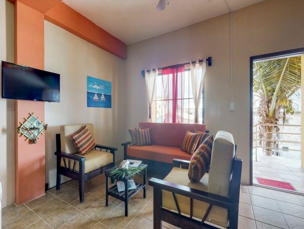 Ambergris Caye Home 1008109