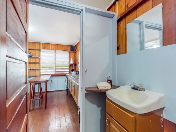 Ambergris Caye Home 1008110