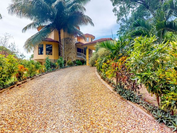 Ambergris Caye Home 1008111