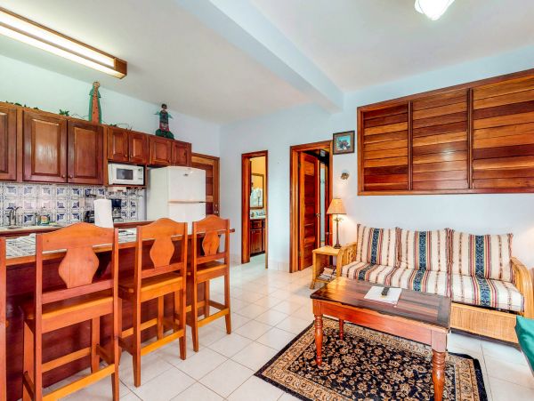 Ambergris Caye Home 1008114