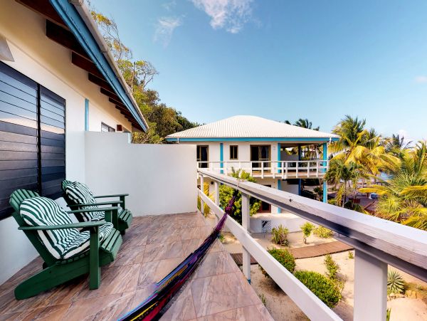 Ambergris Caye Home 1008115