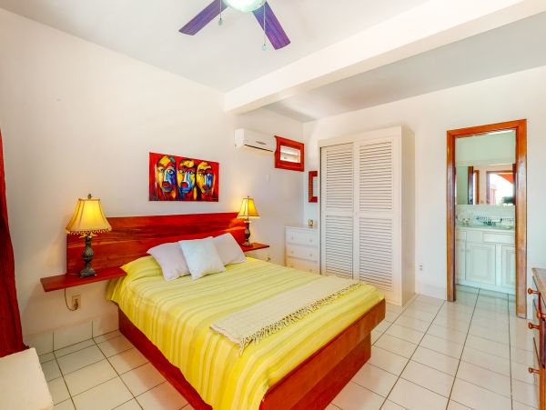 Ambergris Caye Home 1008121