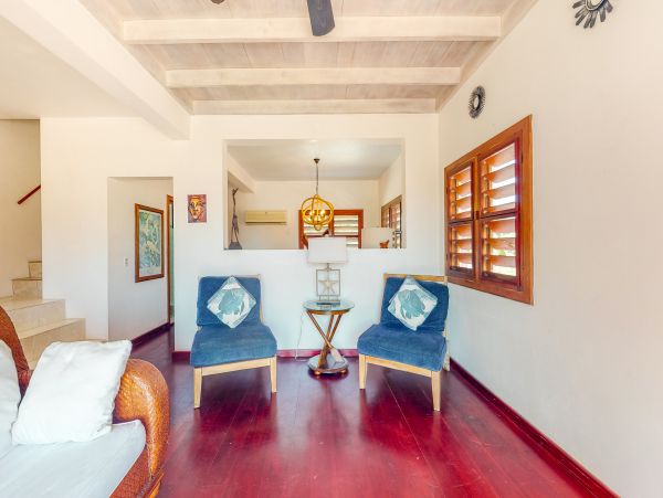 Ambergris Caye Home 1008121