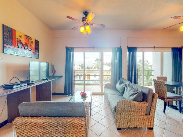 Ambergris Caye Home 1008122