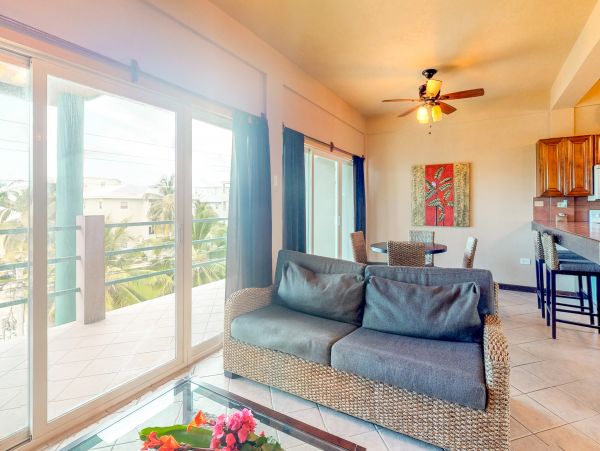Ambergris Caye Home 1008122