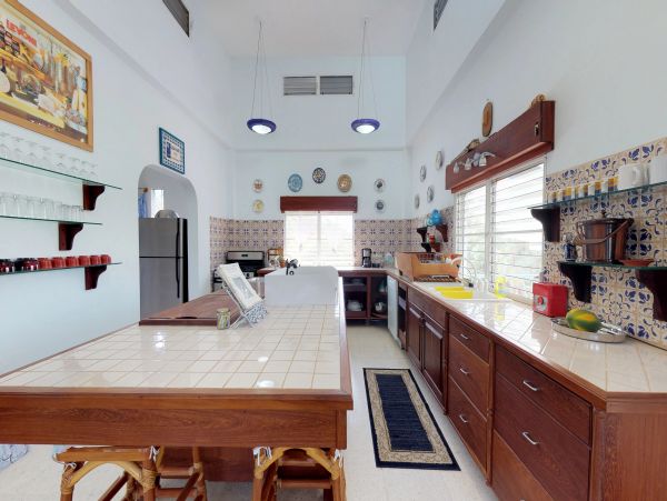 Ambergris Caye Home 1008124