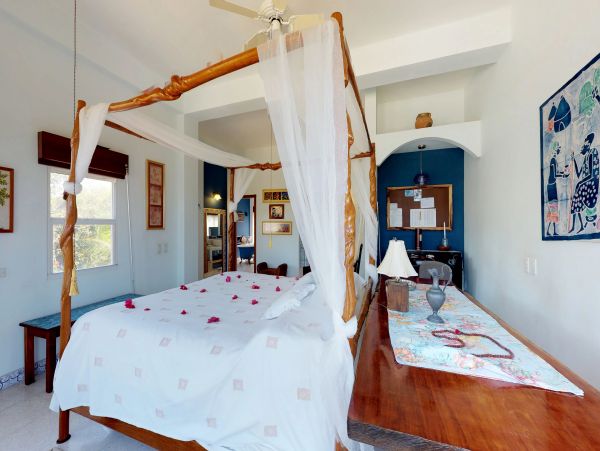 Ambergris Caye Home 1008124