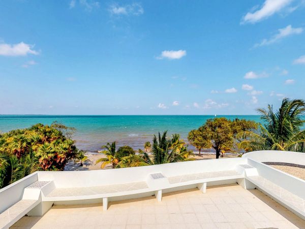 Ambergris Caye Home 1008124