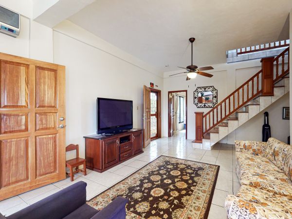 Ambergris Caye Home 1008125