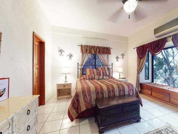 Ambergris Caye Home 1008125