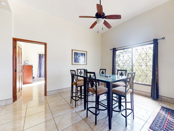 Ambergris Caye Home 1008125