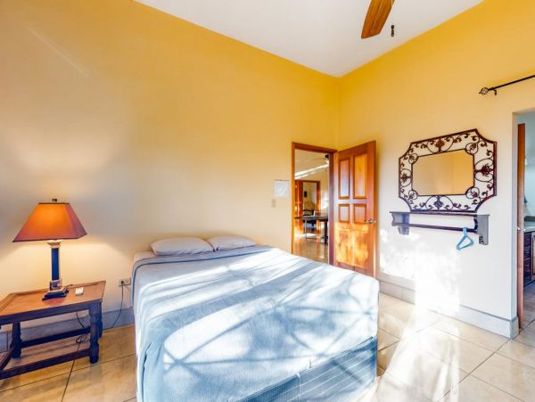 Ambergris Caye Home 1008125