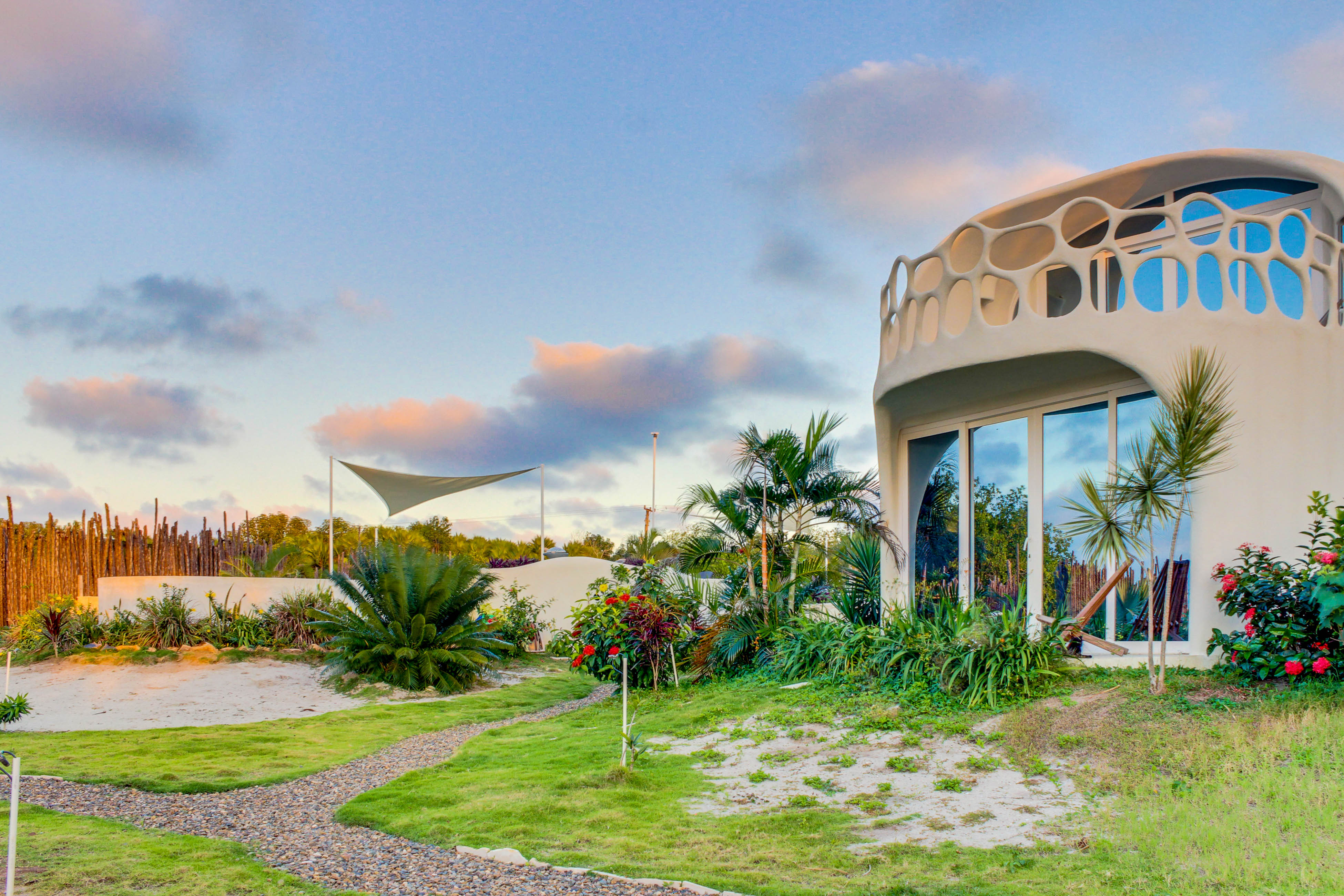 Ambergris Caye Home 1008128