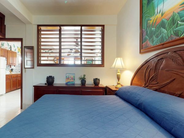 Ambergris Caye Home 1008129