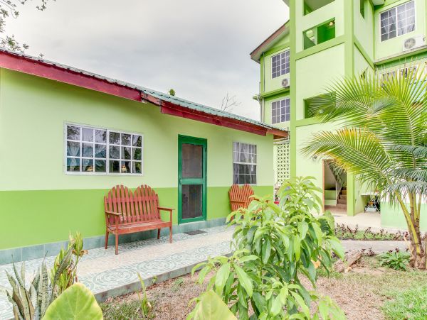 Ambergris Caye Home 1008131