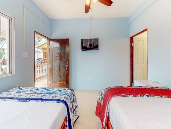Ambergris Caye Home 1008133