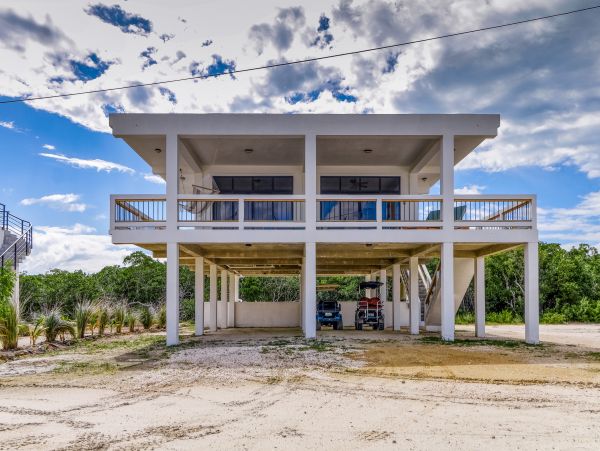 Ambergris Caye Home 1008134