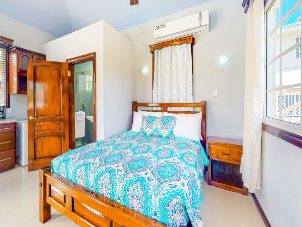 Ambergris Caye Home 1008135