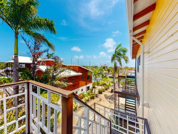 Ambergris Caye Home 1008137