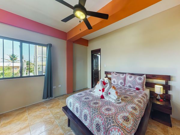 Ambergris Caye Home 1008139