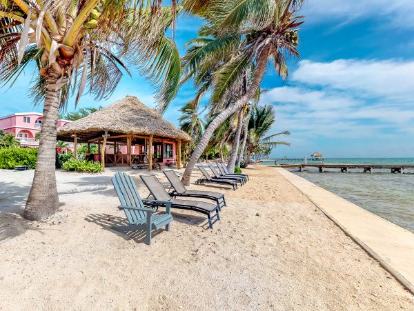 Ambergris Caye Home 1008140