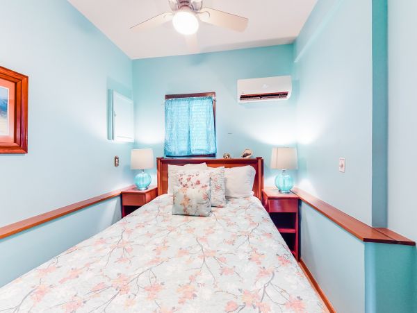 Ambergris Caye Home 1008140