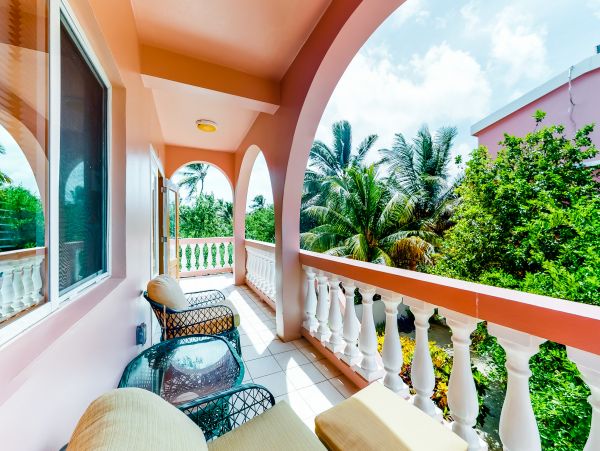 Ambergris Caye Home 1008140