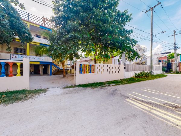 Ambergris Caye Home 1008142