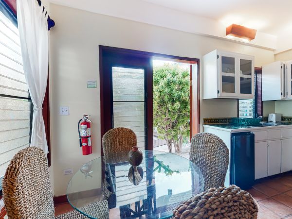 Ambergris Caye Home 1008145