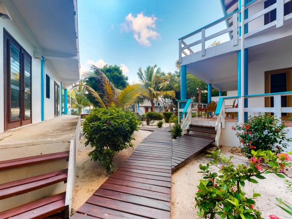 Ambergris Caye Home 1008145