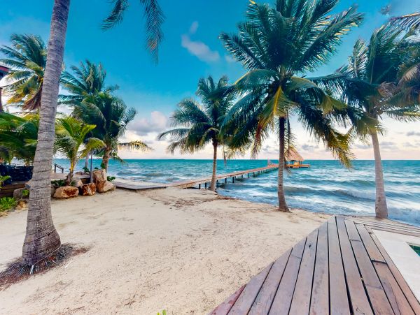 Ambergris Caye Home 1008145