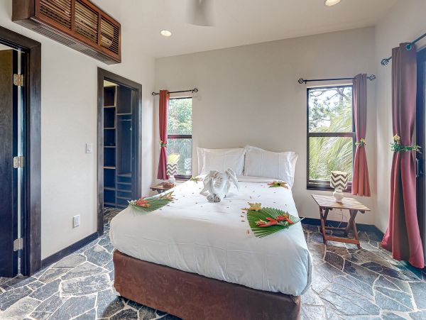 Ambergris Caye Home 1008146
