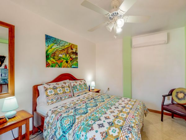 Ambergris Caye Home 1008147