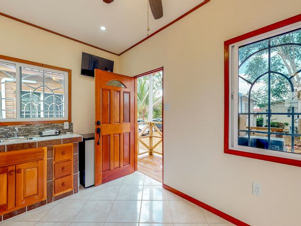 Ambergris Caye Home 1008148