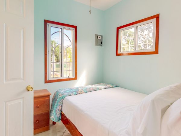 Ambergris Caye Home 1008148