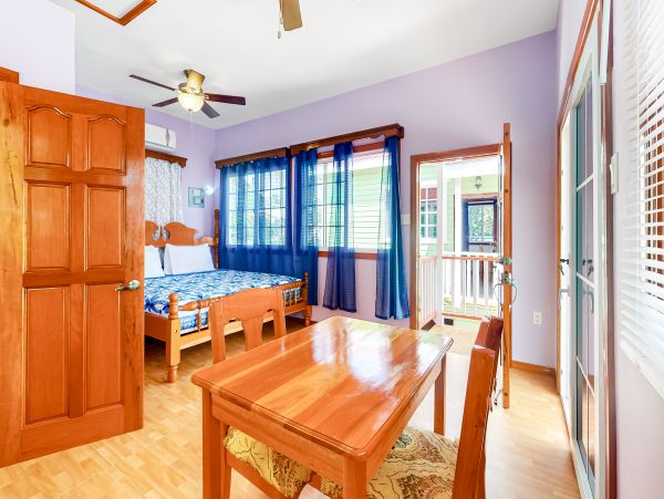 Ambergris Caye Home 1008148