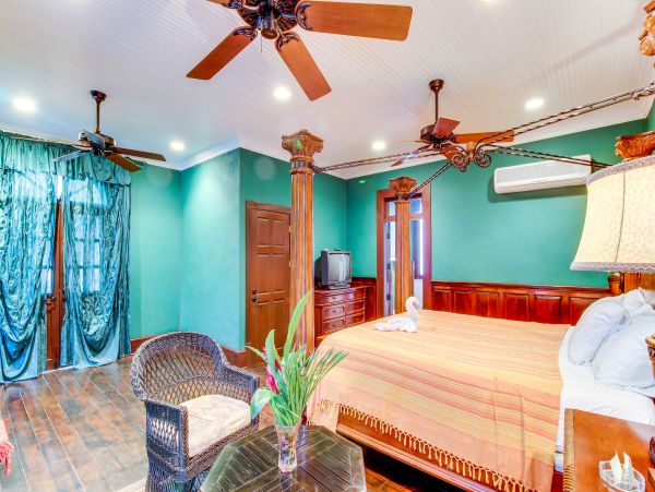 Ambergris Caye Home 1008149
