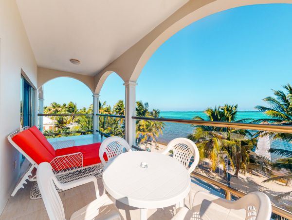 Ambergris Caye Home 1008150