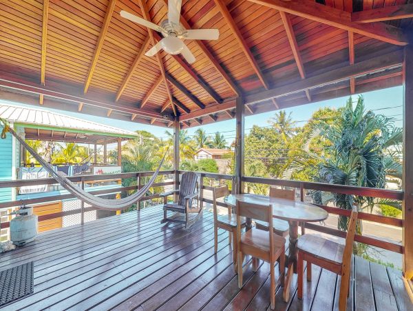 Ambergris Caye Home 1008151
