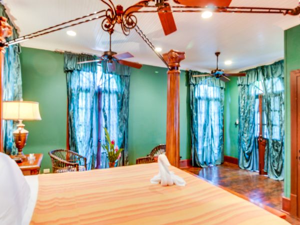 Ambergris Caye Home 1008152