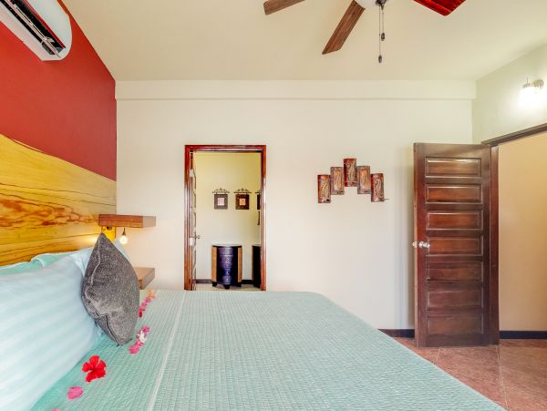 Ambergris Caye Home 1008154