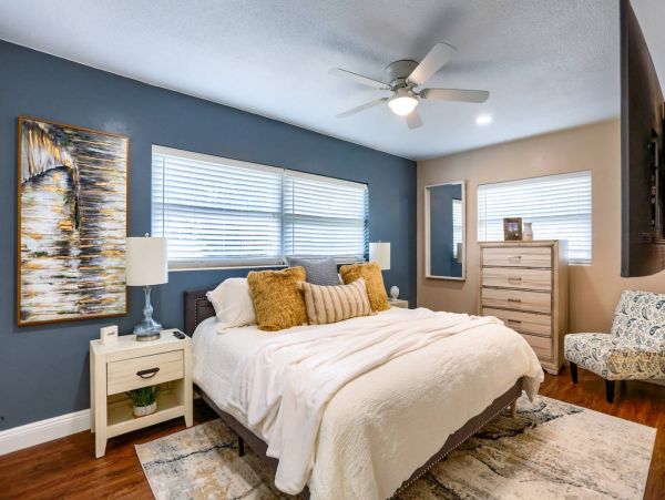 Close to Clearwater, Indian Rocks and Indian Shores Beaches